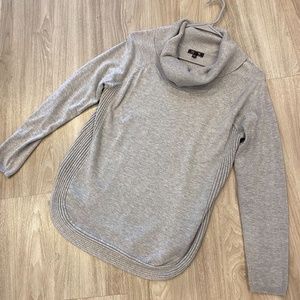 Lety & Me Gray Sweater (S)